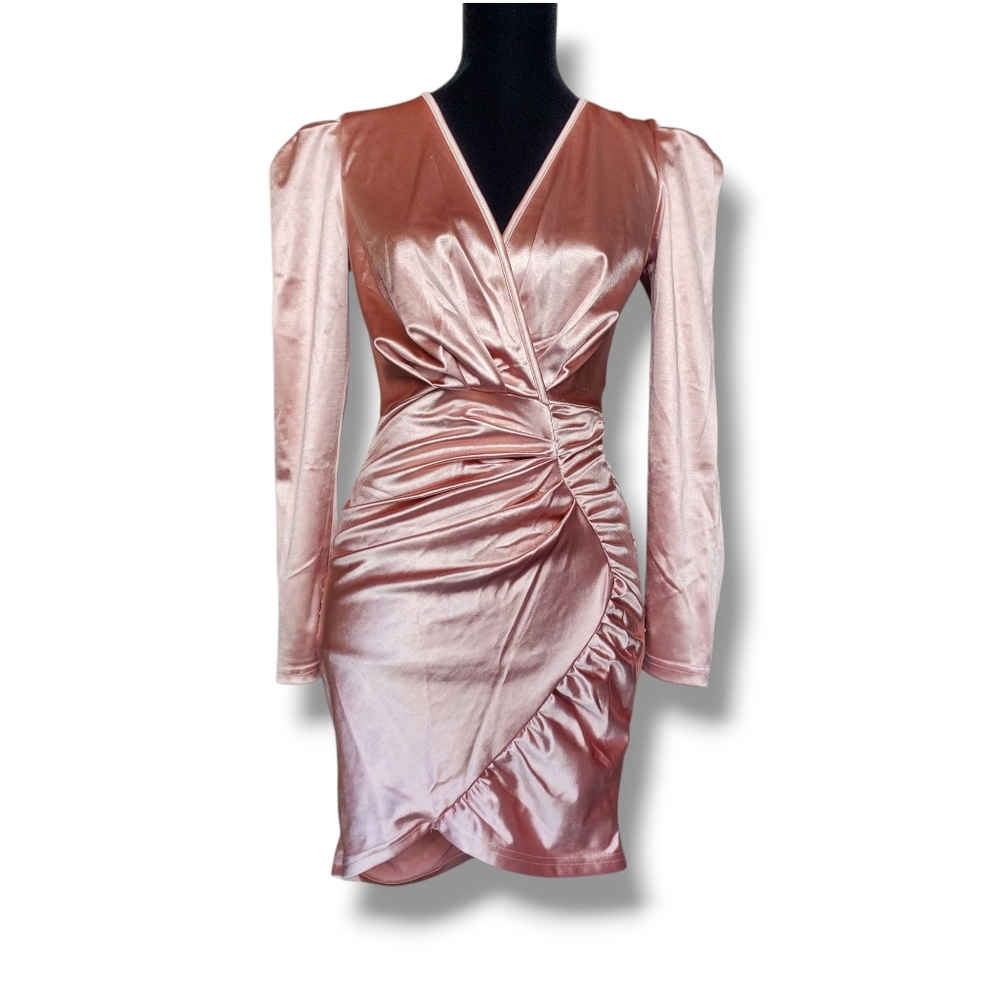 NWT Ruched Long Sleeve Bodycon Deep V-Neck Mini Dress in Dusty Pink